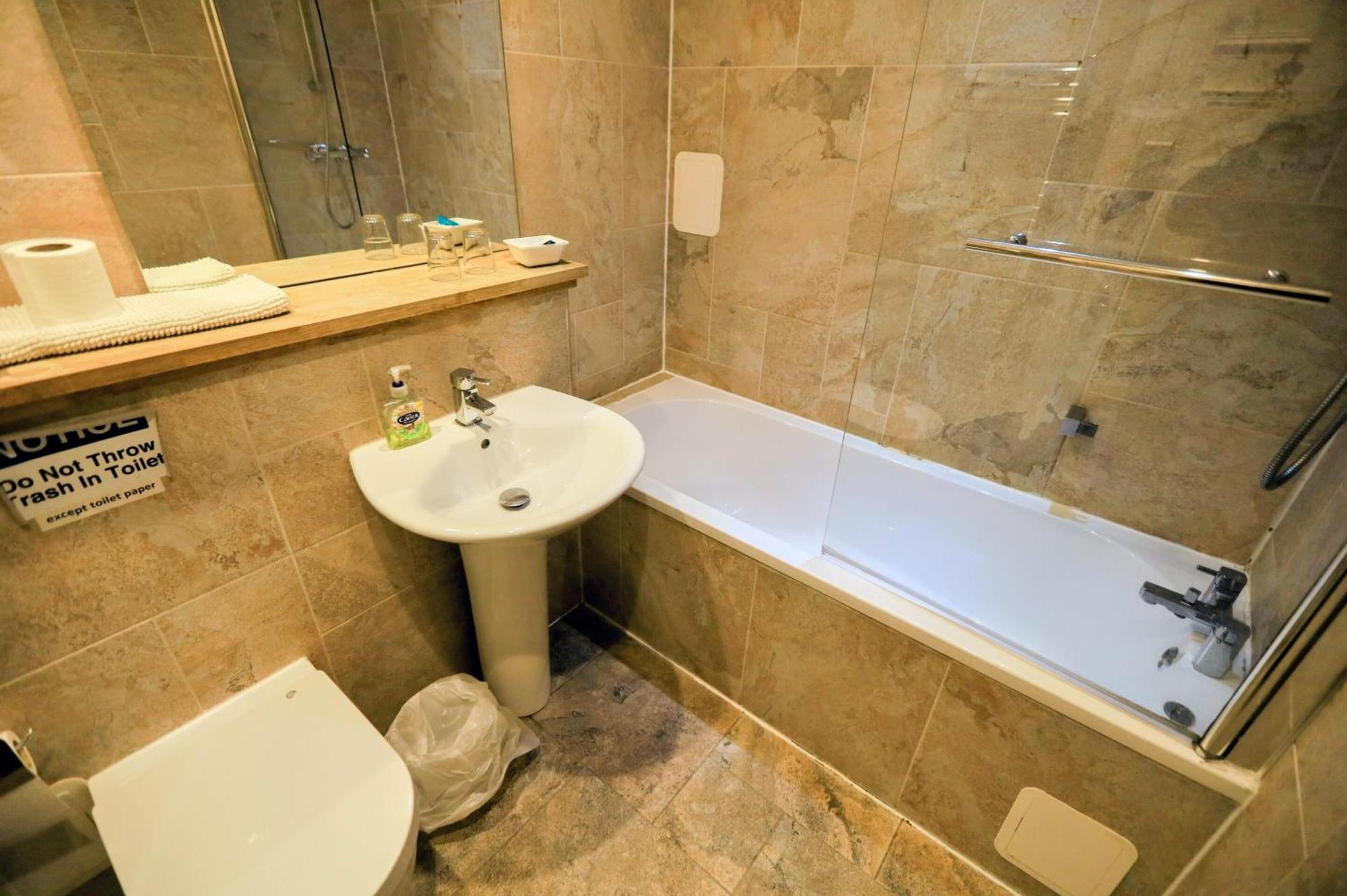 Couette-café Edinburgh Holiday Guest House 3*